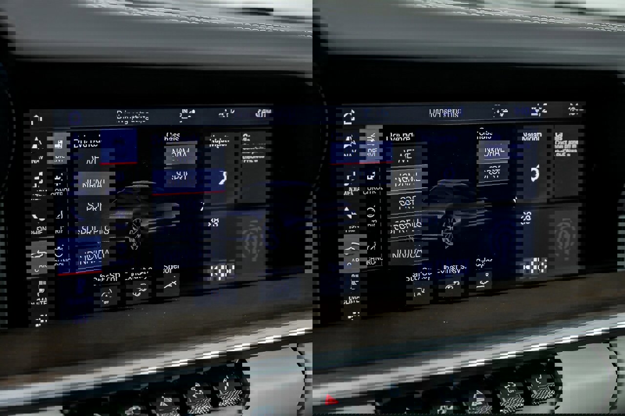 Used 2021 Porsche 911 Carrera image 34