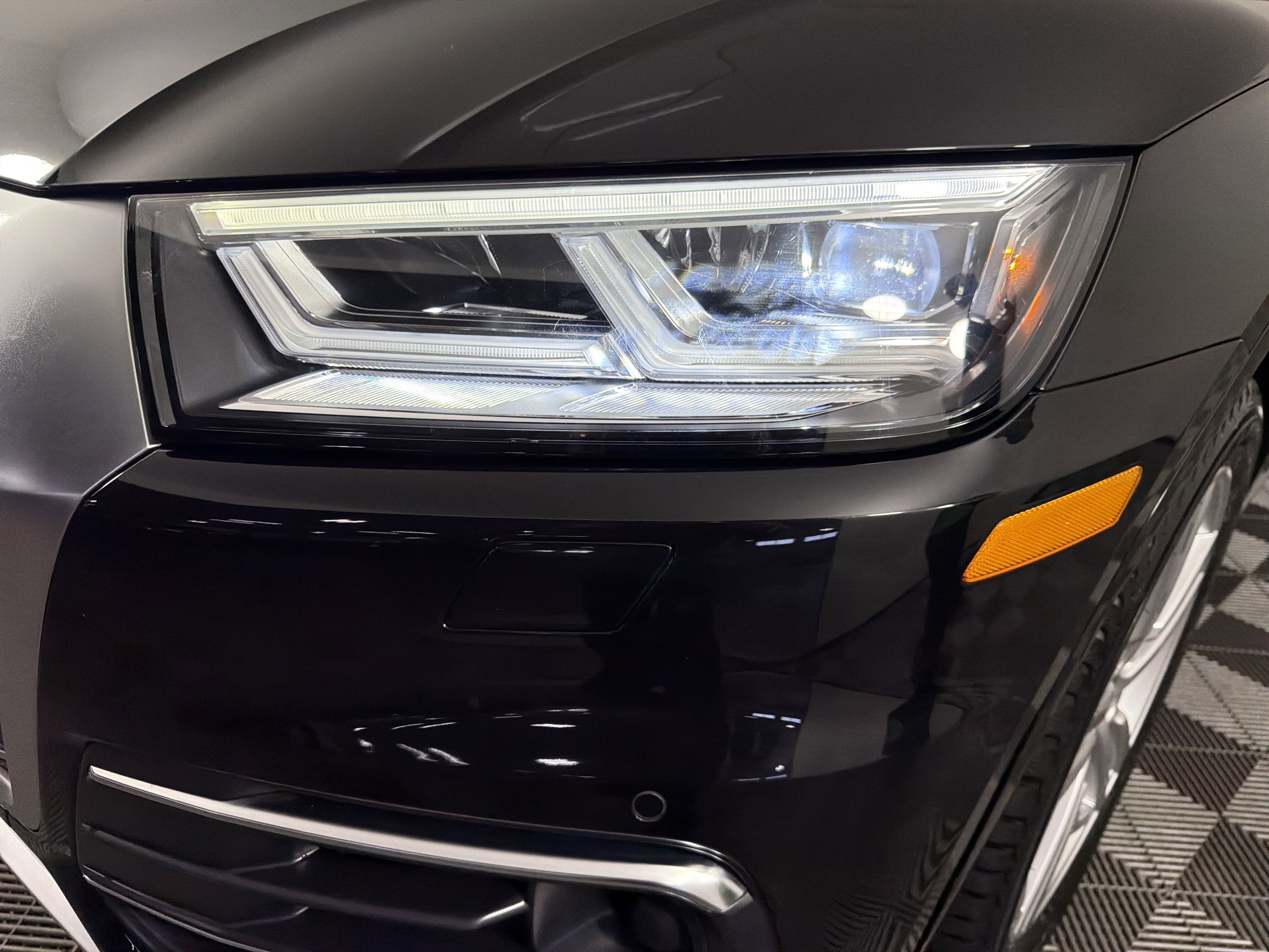 Used 2018 Audi Q5 Prestige w/ Prestige Package AWD/4WD image 30