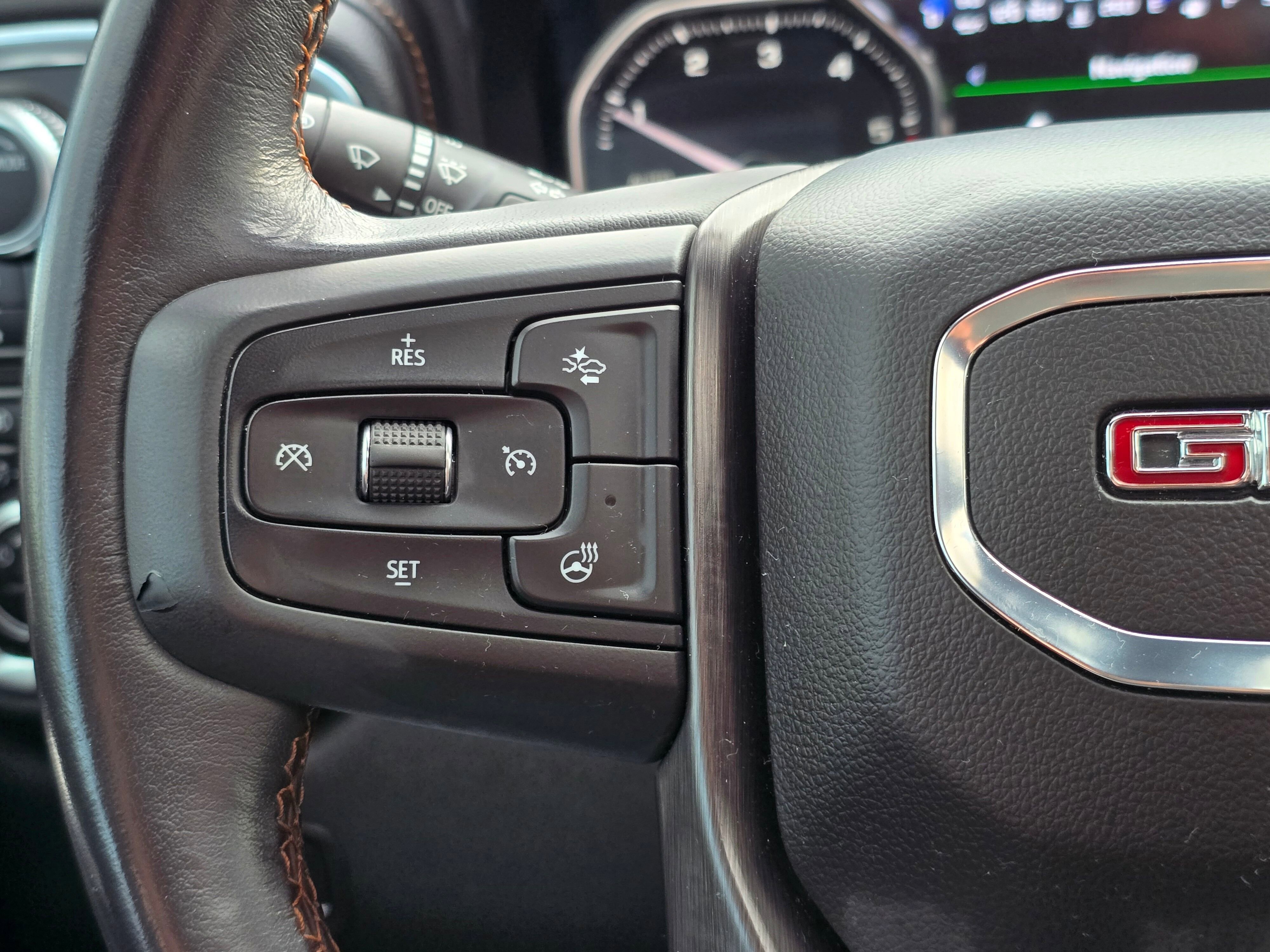 Used 2020 GMC Sierra 1500 AT4 w/ AT4 Premium Package AWD/4WD image 32