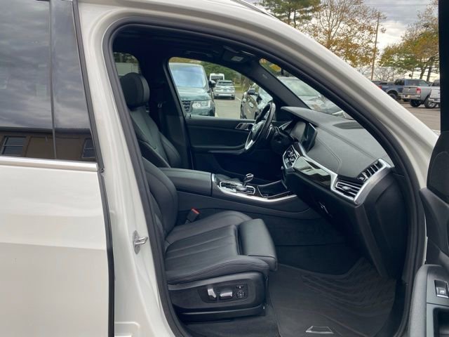 Used 2022 BMW X5 xDrive40i w/ Premium Package image 33