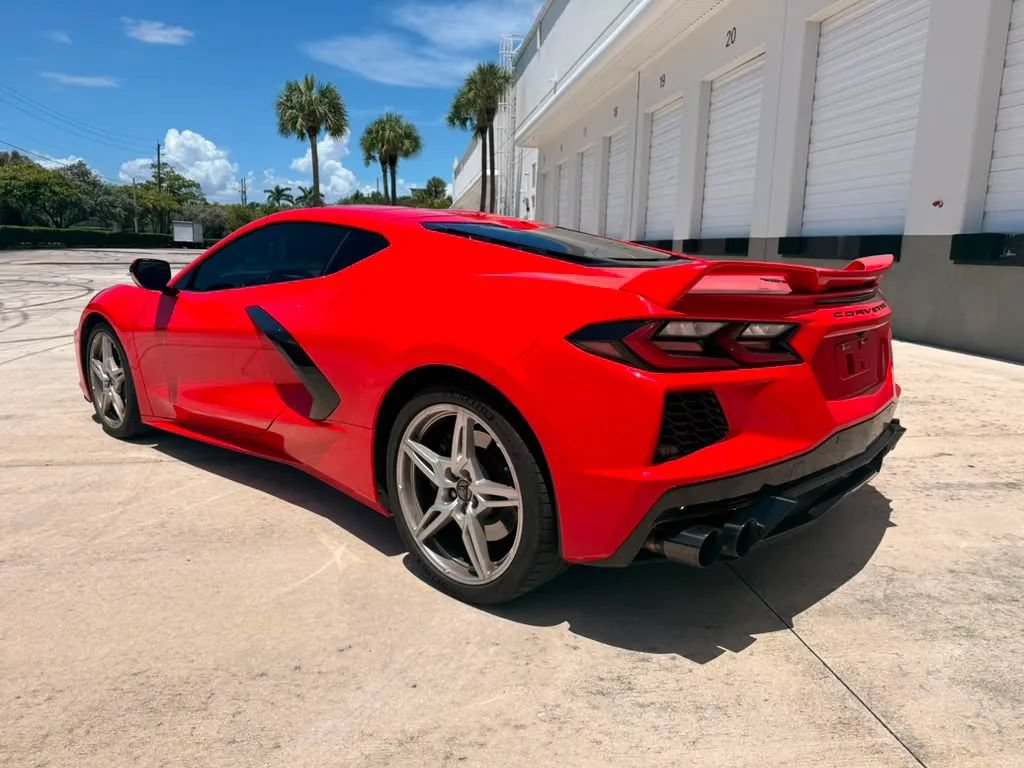 Used 2020 Chevrolet Corvette Stingray Premium Cpe w/ 3LT Preferred Equipment Group RWD image 5