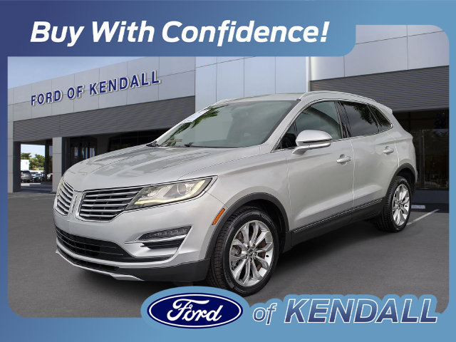 Used 2017 Lincoln MKC Select w/ Select Plus Package FWD image 1