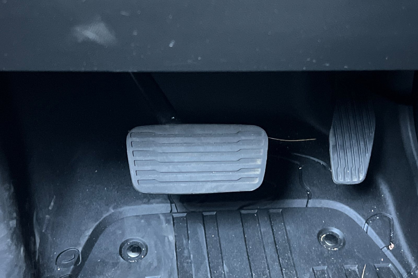 Used 2025 GMC Hummer EV 2X w/ Extreme Off-Road Package image 45