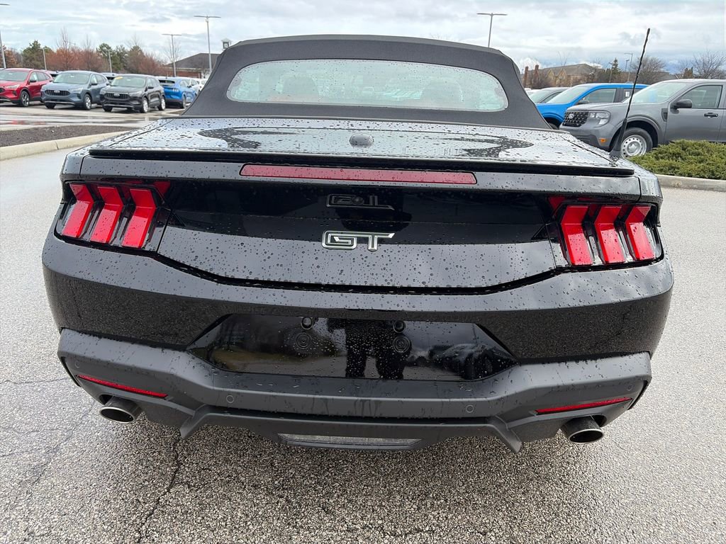 Used 2025 Ford Mustang GT Premium RWD image 6