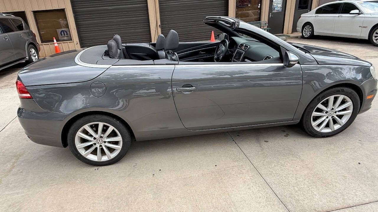 Used 2012 Volkswagen Eos Komfort FWD image 20