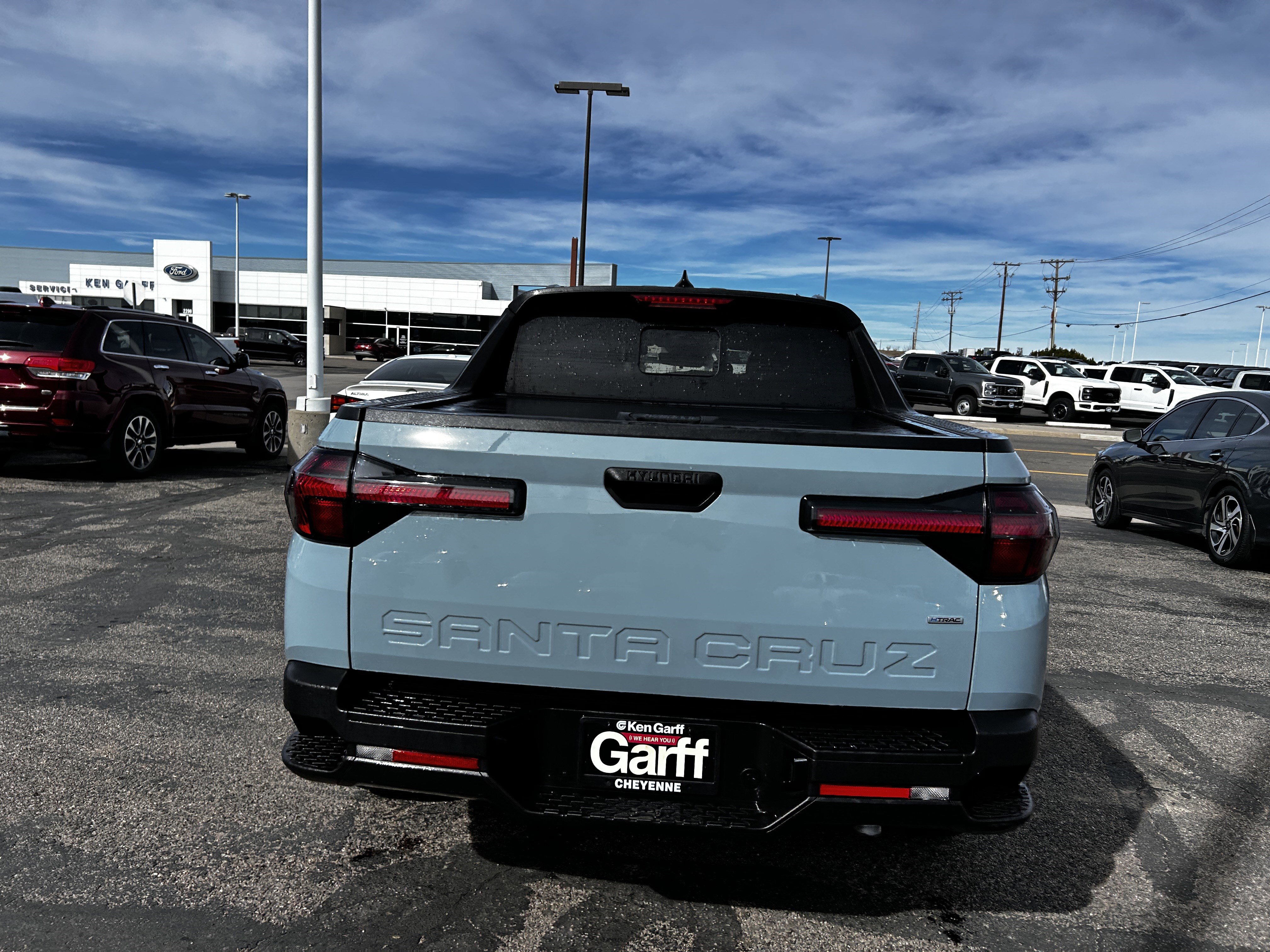 Used 2025 Hyundai Santa Cruz SEL image 4