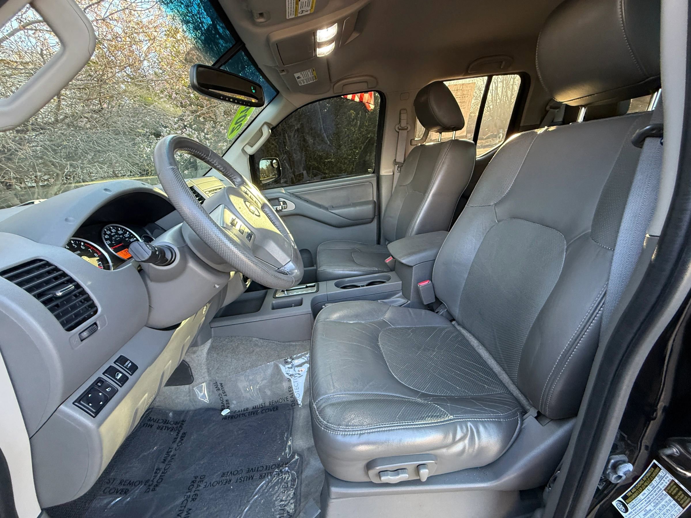Used 2014 Nissan Frontier SL image 55