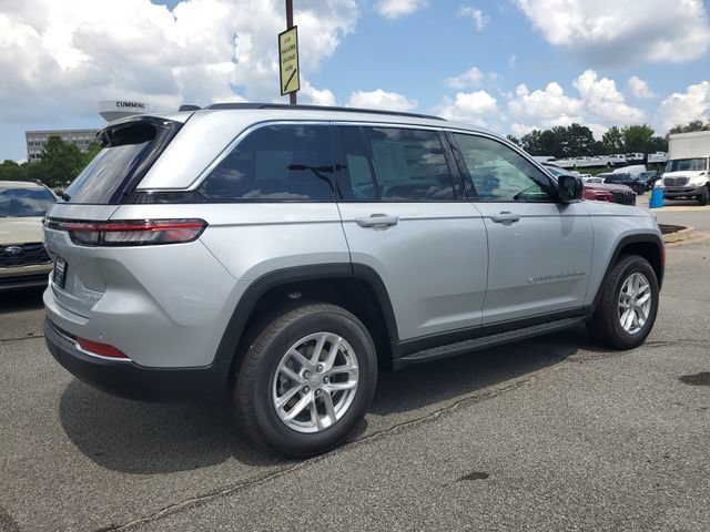 New 2026 Jeep Grand Cherokee Laredo X AWD/4WD image 6