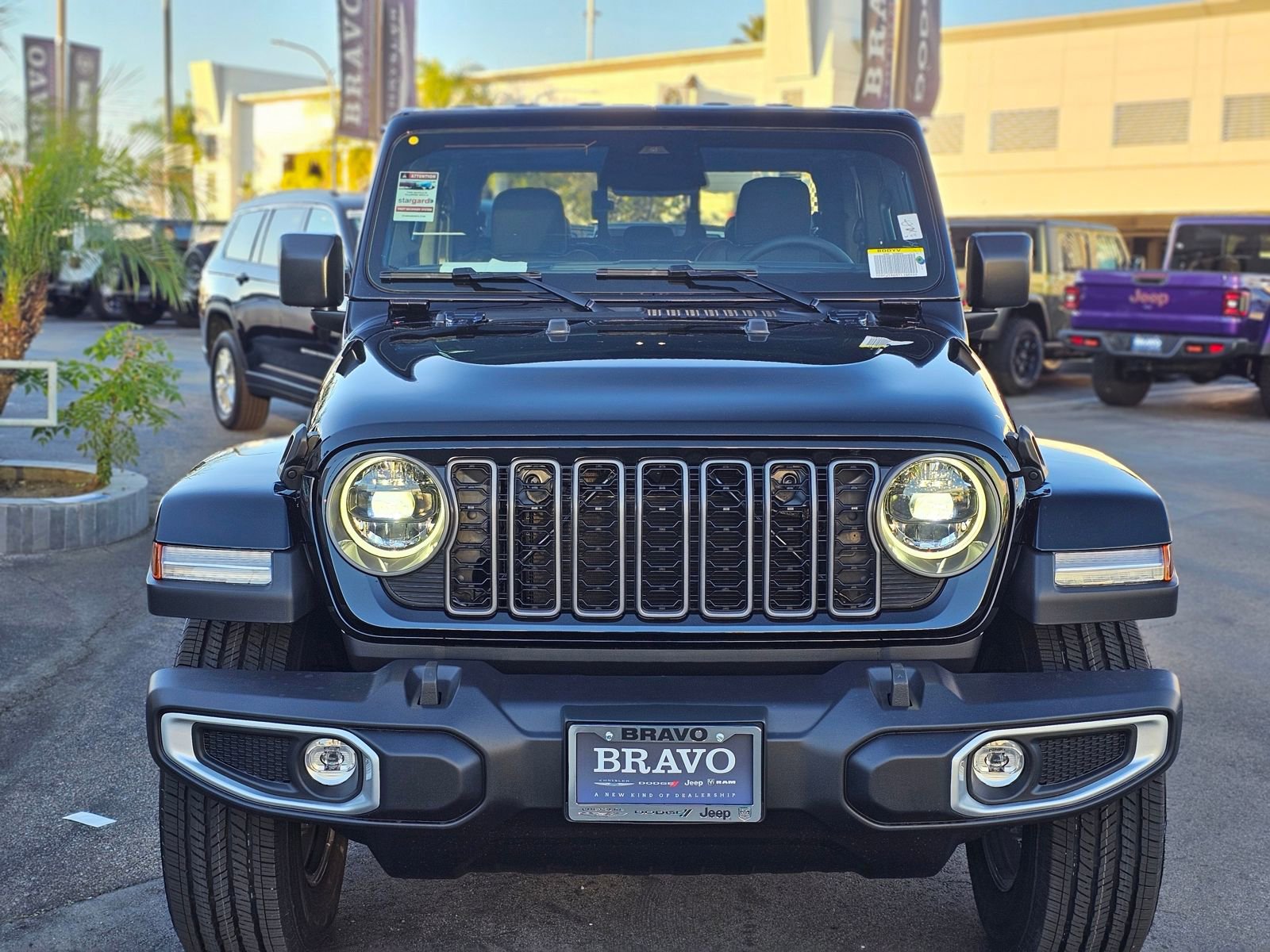 New 2026 Jeep Gladiator Sahara image 2