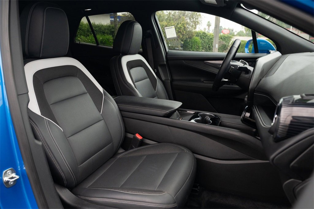 Used 2024 Chevrolet Blazer EV LT image 39