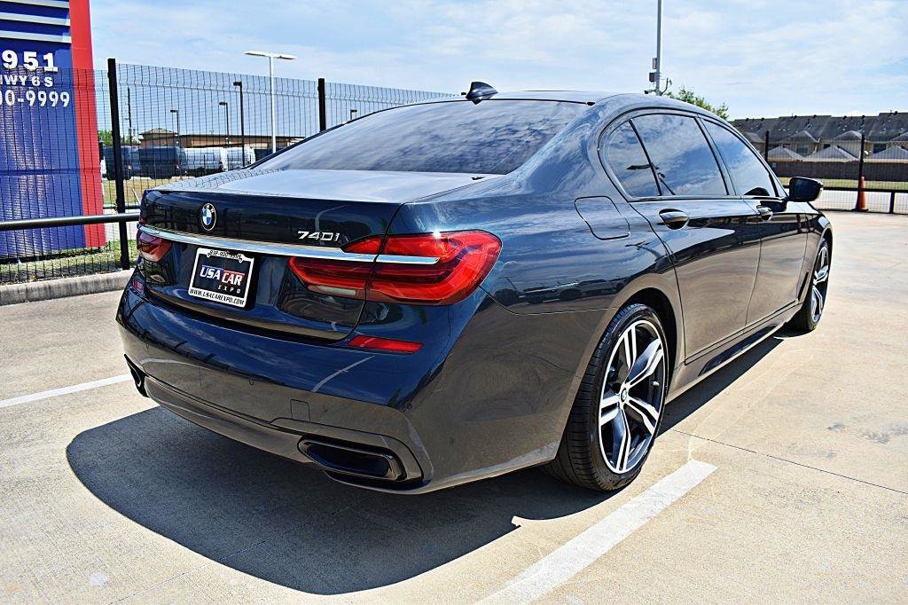 Used 2019 BMW 740i w/ Executive Package RWD image 7
