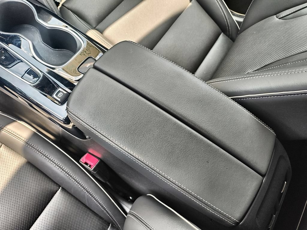 Used 2023 Buick Envision Essence FWD image 21