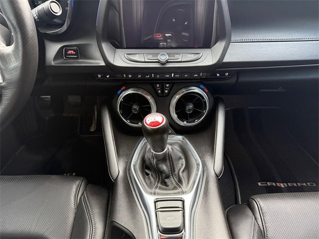 Used 2018 Chevrolet Camaro SS image 11