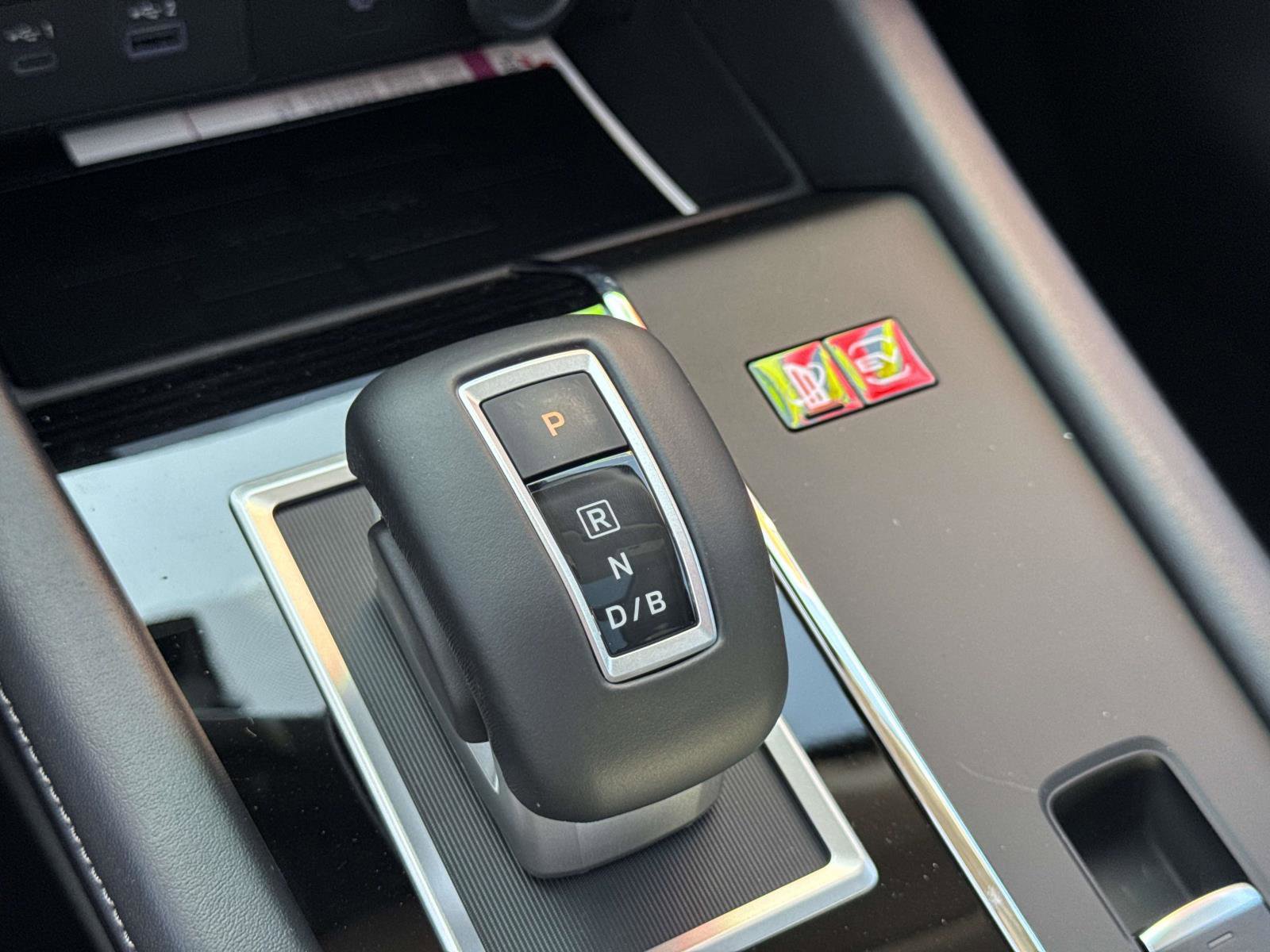New 2025 Mitsubishi Outlander 4WD Plug-In Hybrid image 27