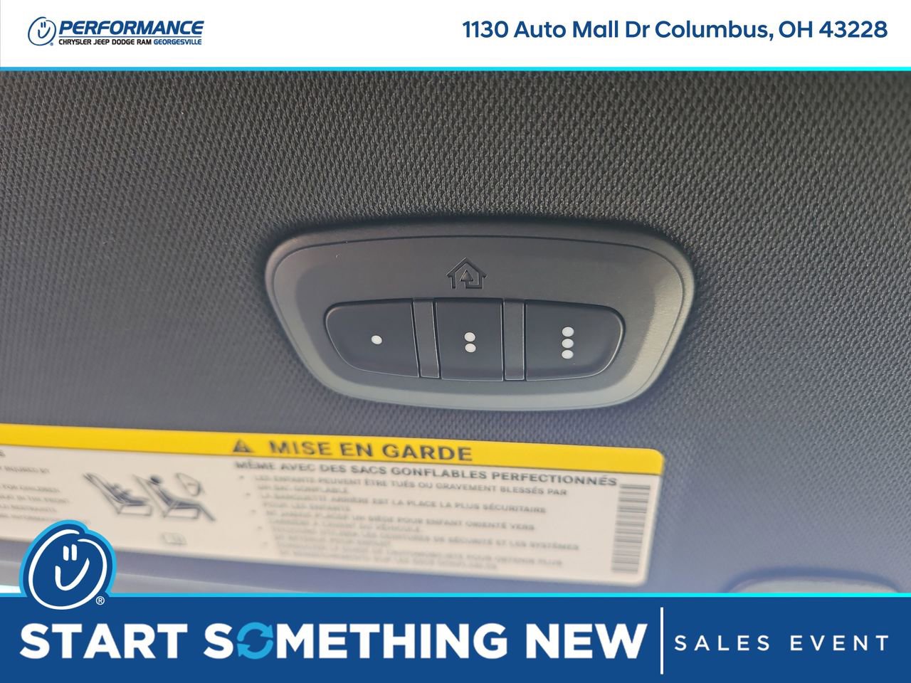 New 2026 Chrysler Pacifica Select image 24