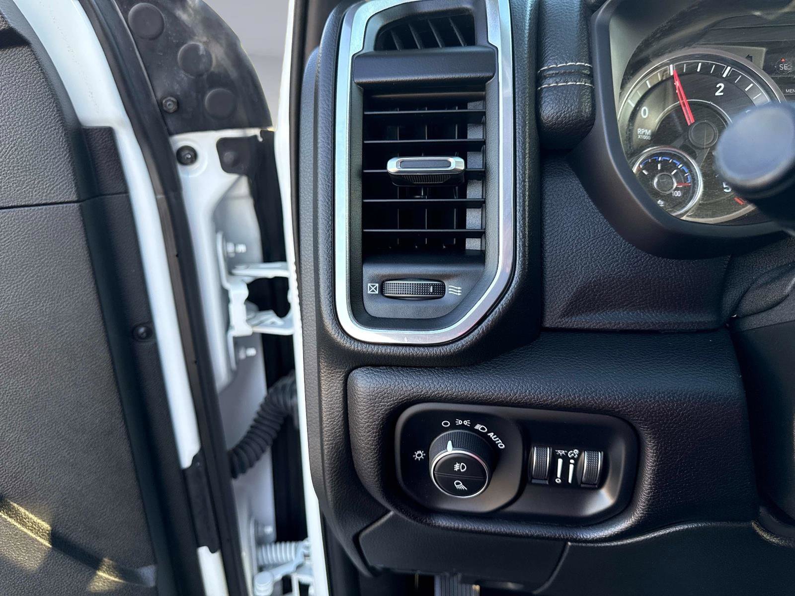 Used 2023 RAM 2500 Laramie image 31