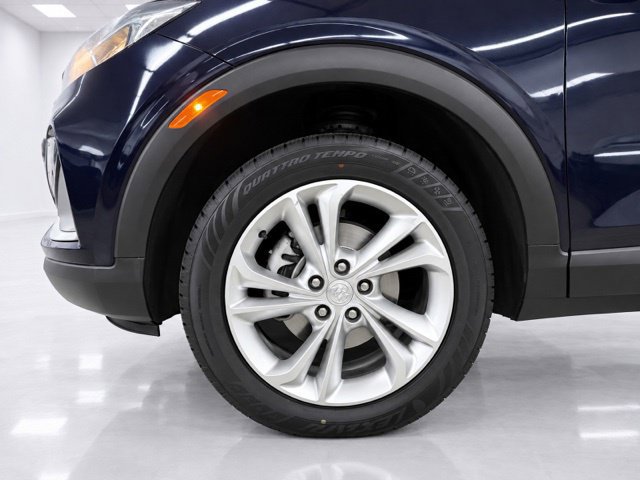 Used 2020 Buick Encore GX Preferred AWD/4WD image 4
