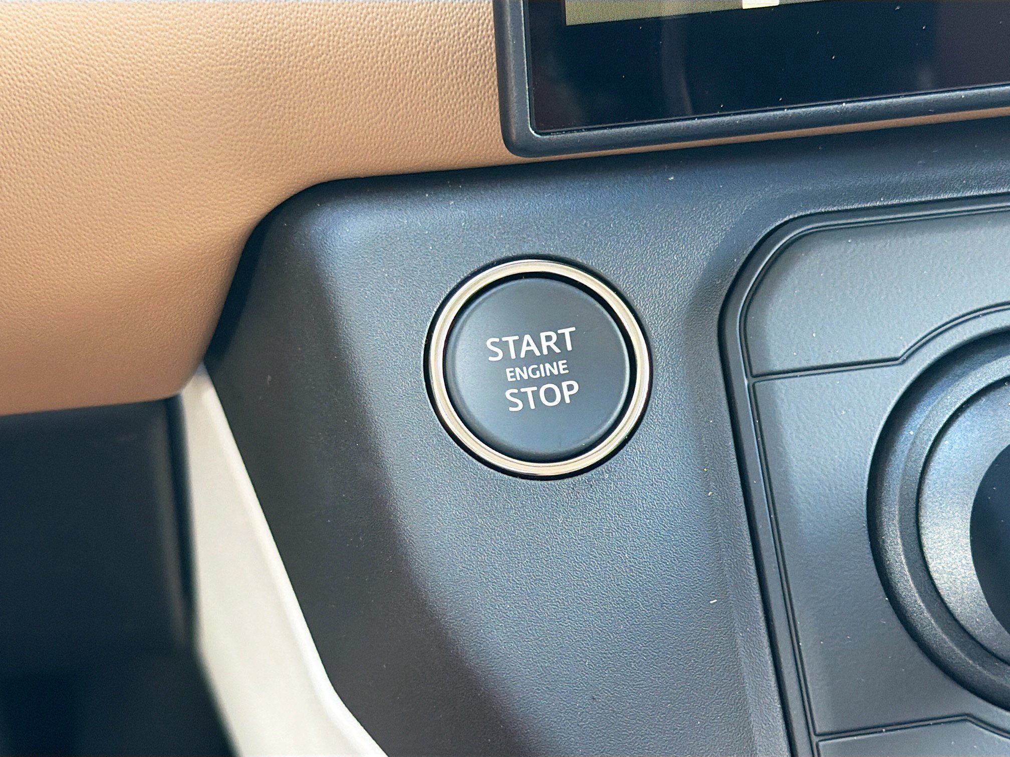 New 2026 Land Rover Defender 110 S AWD/4WD image 36