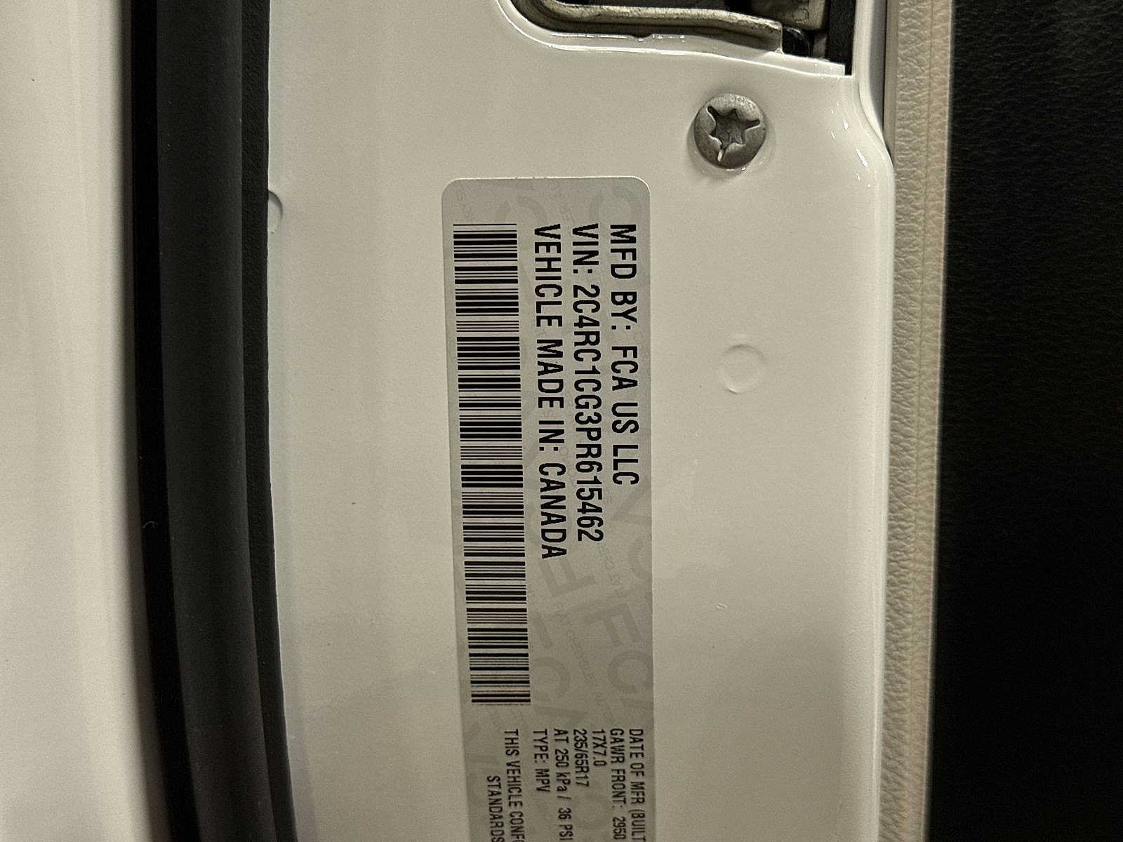 Used 2023 Chrysler Voyager LX FWD image 14