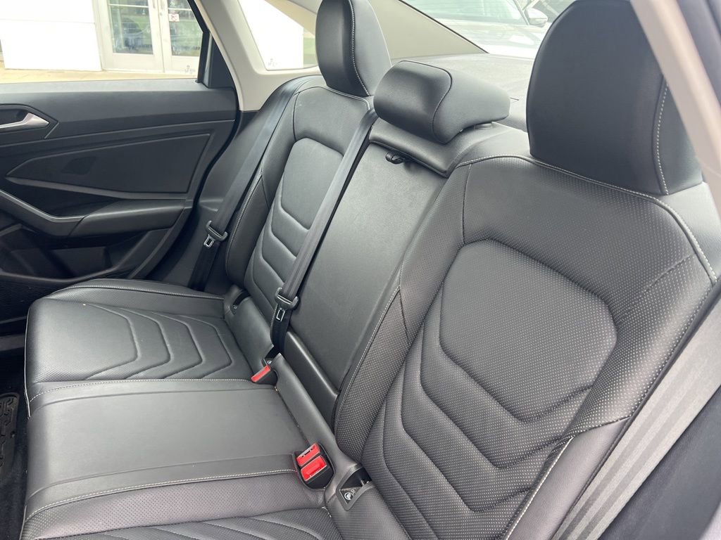 Used 2020 Volkswagen Jetta SEL Premium FWD image 18