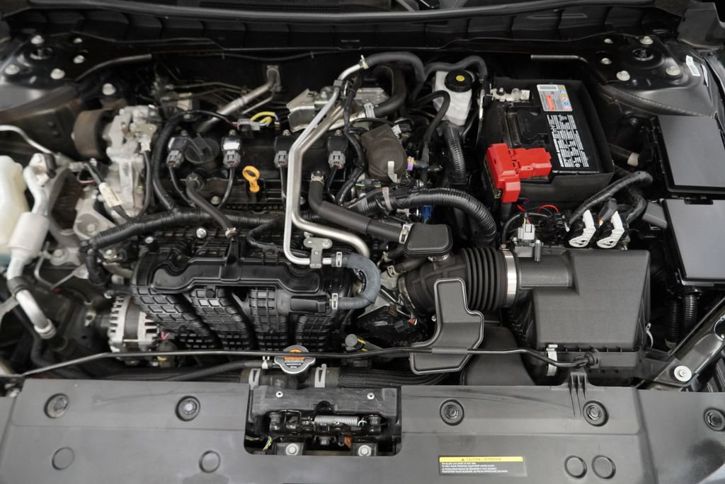 Used 2025 Nissan Altima 2.5 SV FWD image 50