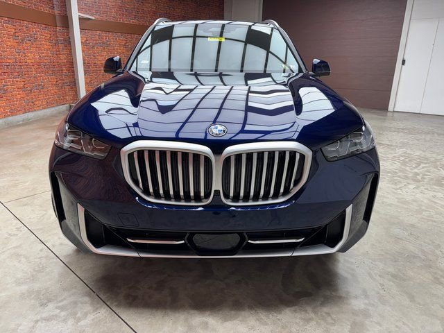 Used 2026 BMW X5 xDrive40i image 8