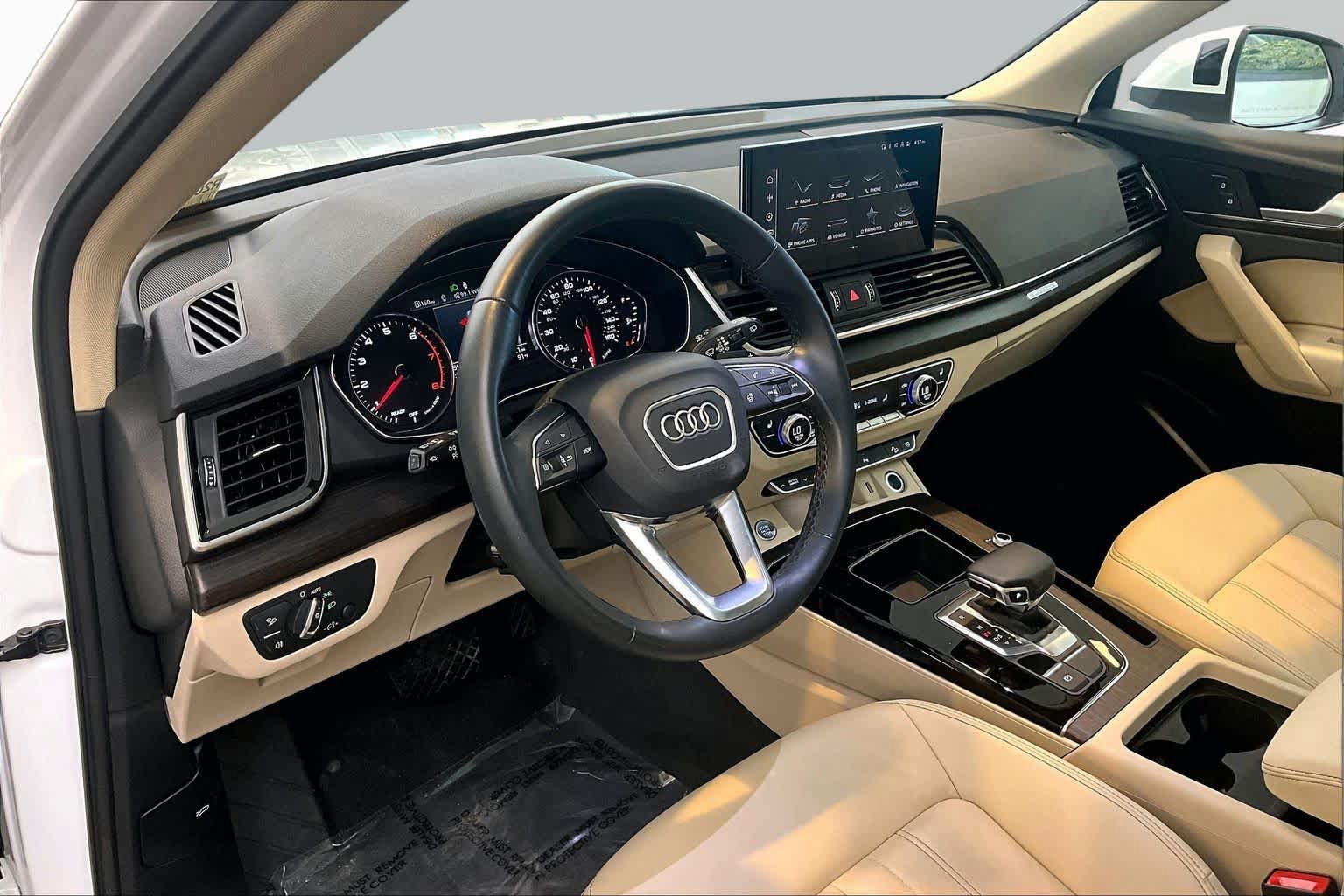 Used 2024 Audi Q5 2.0T Premium AWD/4WD image 18