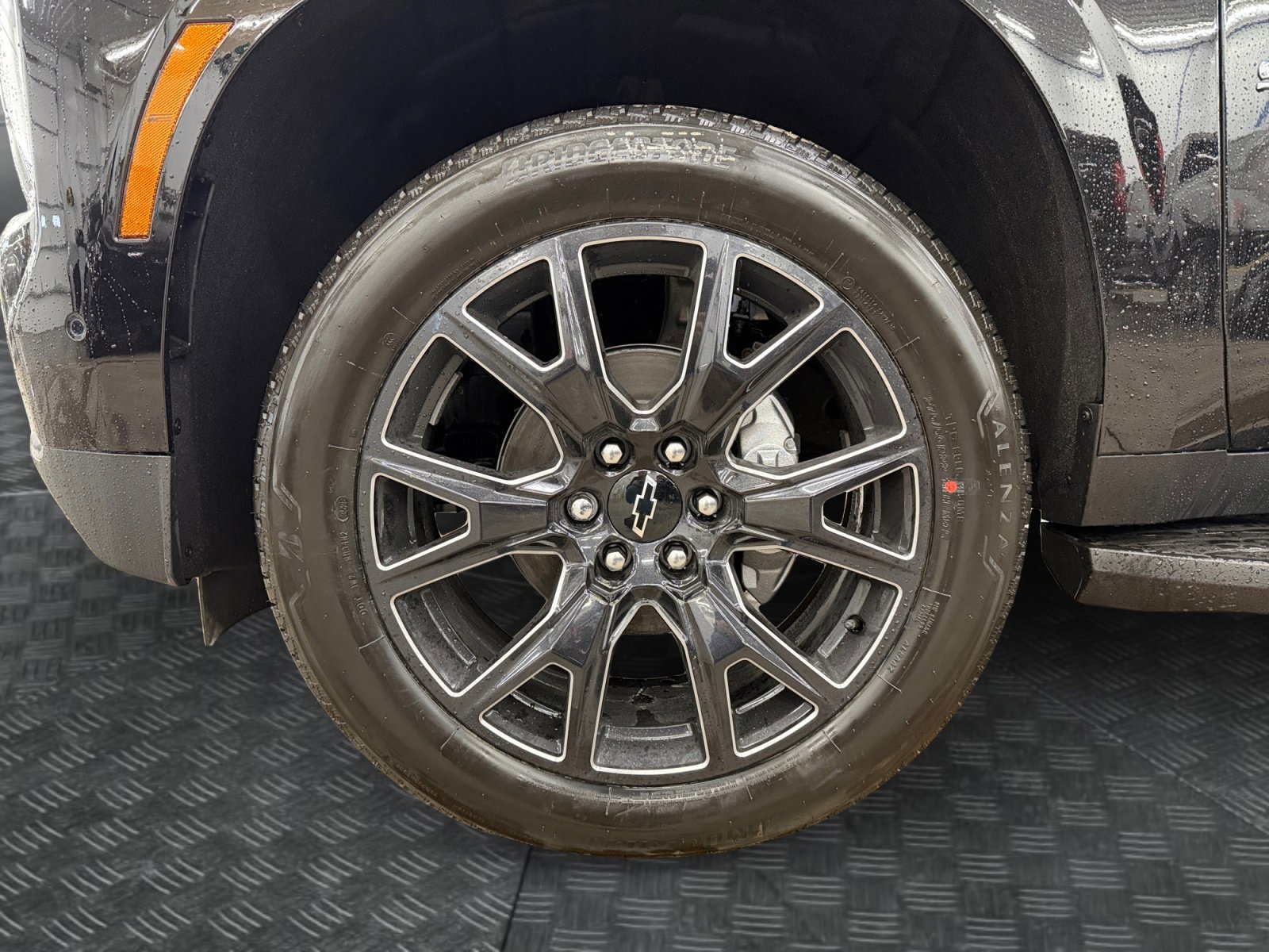 New 2026 Chevrolet Suburban Premier image 39