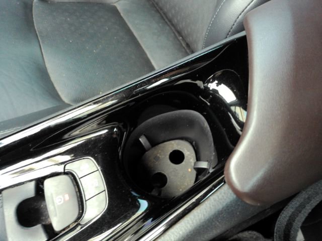 Used 2019 Toyota C-HR Limited image 44