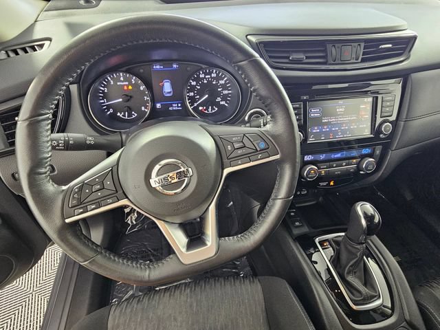 Used 2019 Nissan Rogue SV w/ Premium Package AWD/4WD image 30