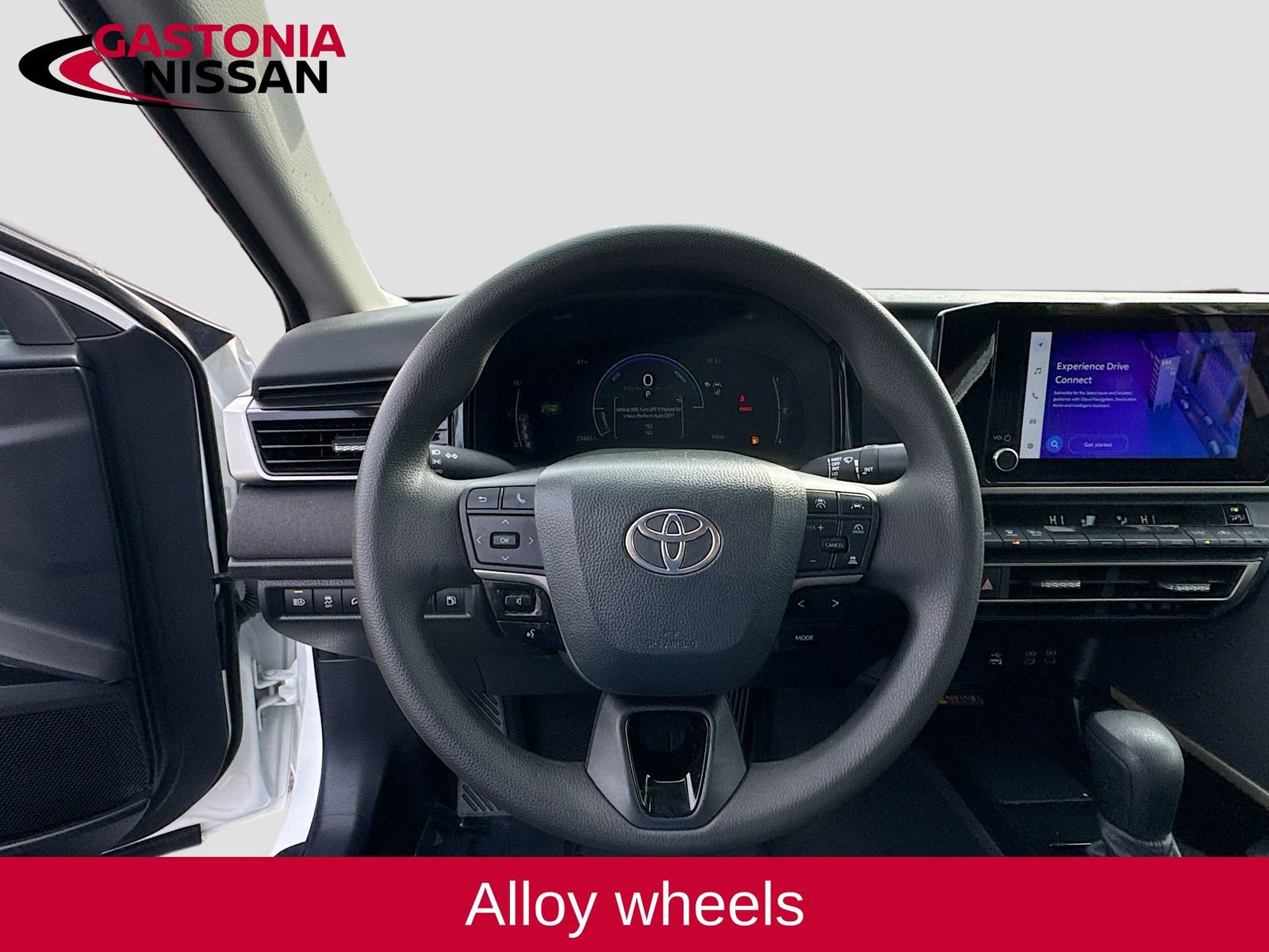 Used 2025 Toyota Camry LE image 14