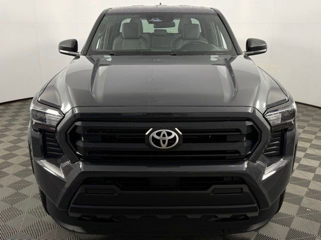 Used 2024 Toyota Tacoma SR image 2