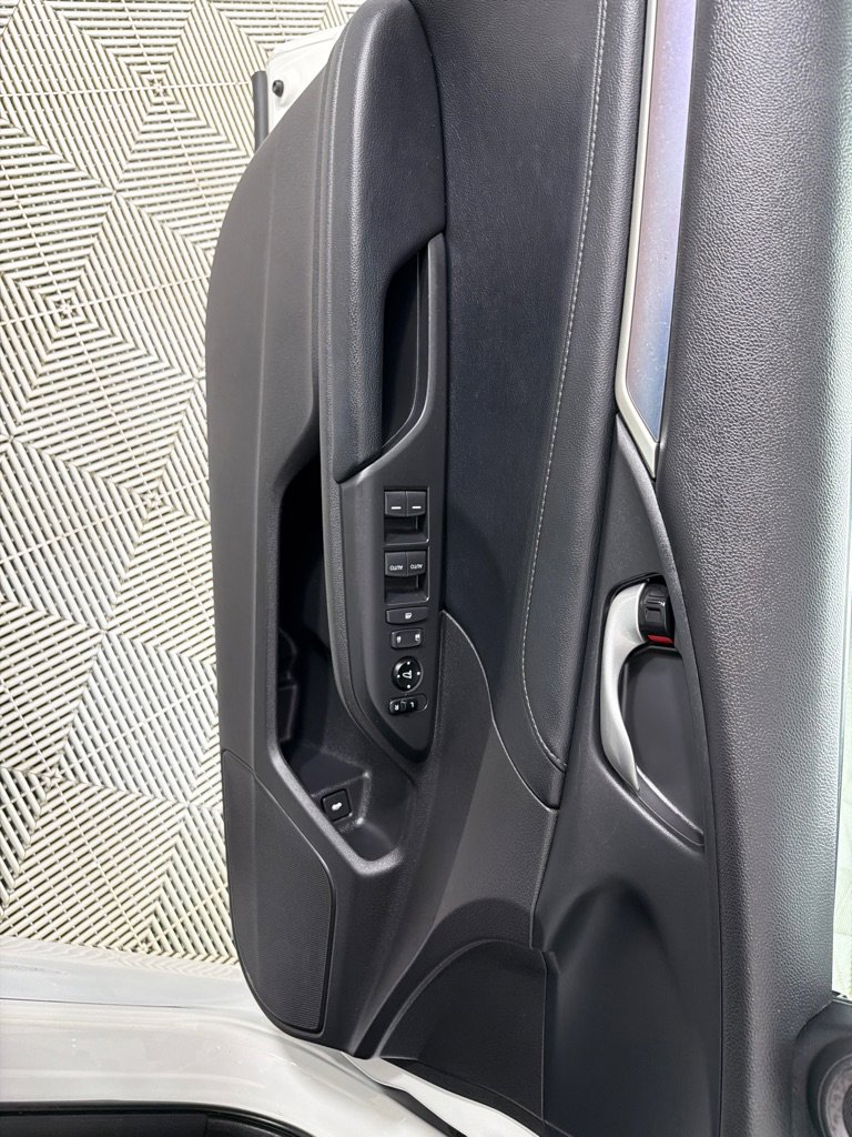 Used 2017 Honda Civic Touring image 10