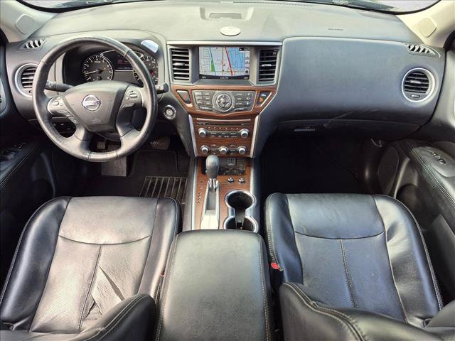 Used 2018 Nissan Pathfinder Platinum w/ Cargo Package FWD image 15