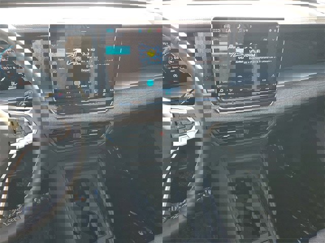 Certified 2025 Volkswagen Tiguan S image 20