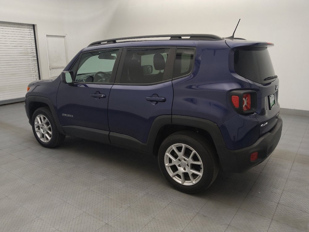 Used 2020 Jeep Renegade Latitude w/ Cold Weather Group AWD/4WD image 3
