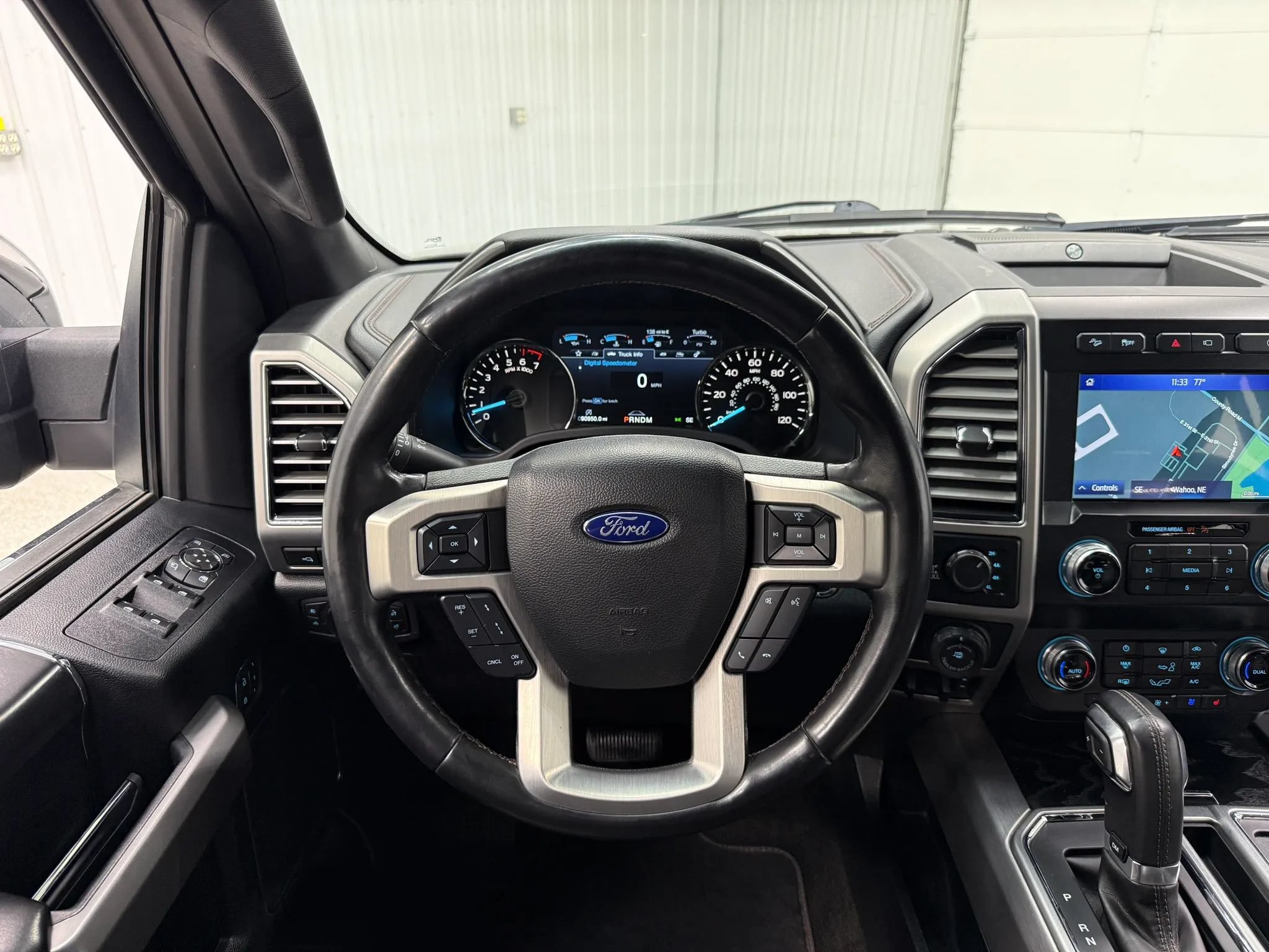 Used 2019 Ford F150 Platinum w/ Equipment Group 701A Luxury AWD/4WD image 19