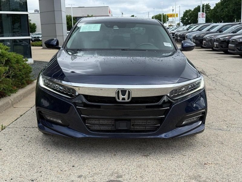 Used 2018 Honda Accord Touring image 8