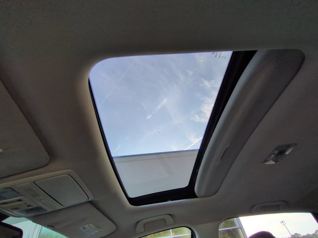 Used 2016 Honda CR-V Touring image 20