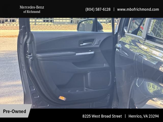 Used 2025 Toyota Sienna Platinum image 15