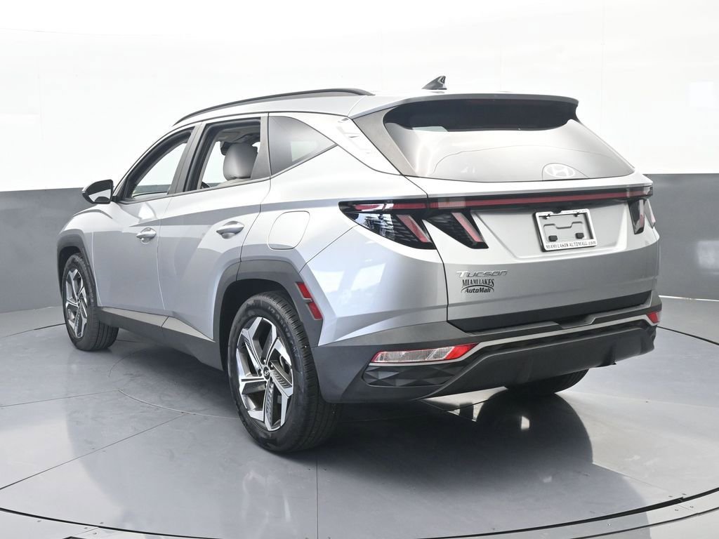 Used 2023 Hyundai Tucson SEL w/ Convenience Package FWD image 4