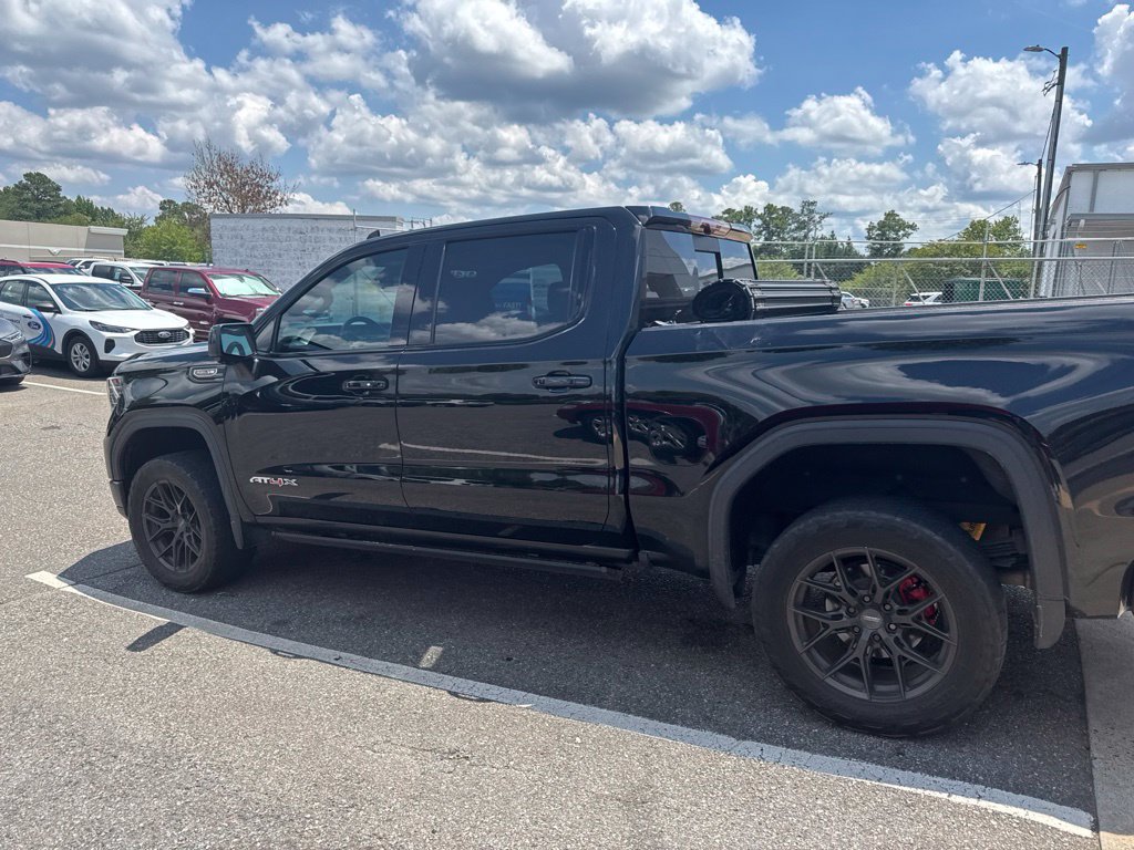 Used 2022 GMC Sierra 1500 AT4X AWD/4WD image 9