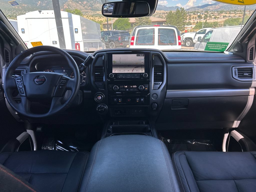 Used 2021 Nissan Titan PRO-4X w/ Pro-4x Convenience Package AWD/4WD image 6