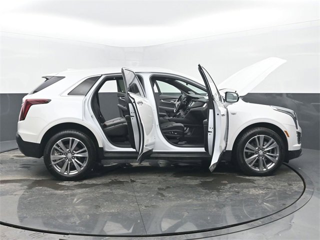 Certified 2025 Cadillac XT5 Premium Luxury image 57