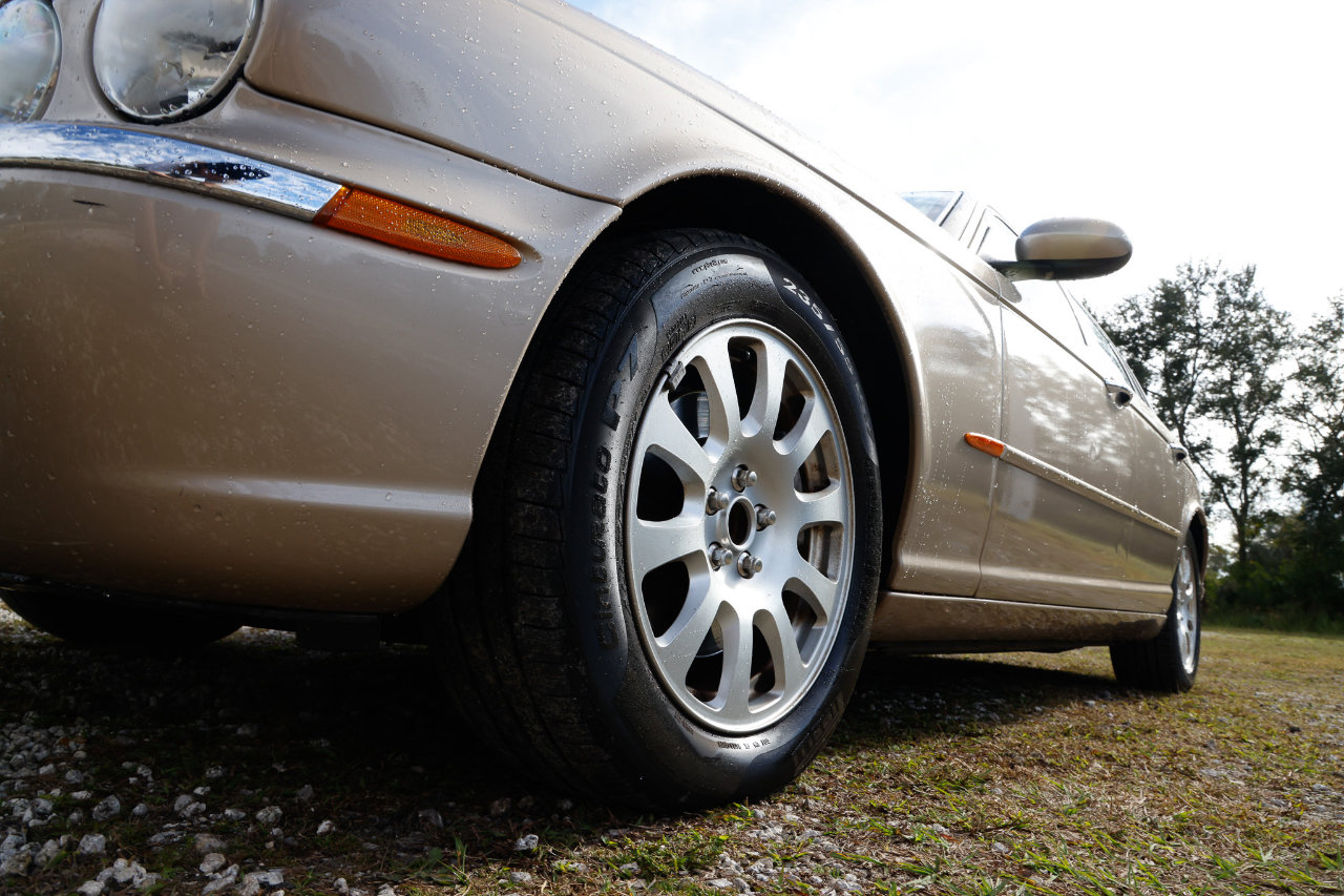 Used 2004 Jaguar XJ8 image 31