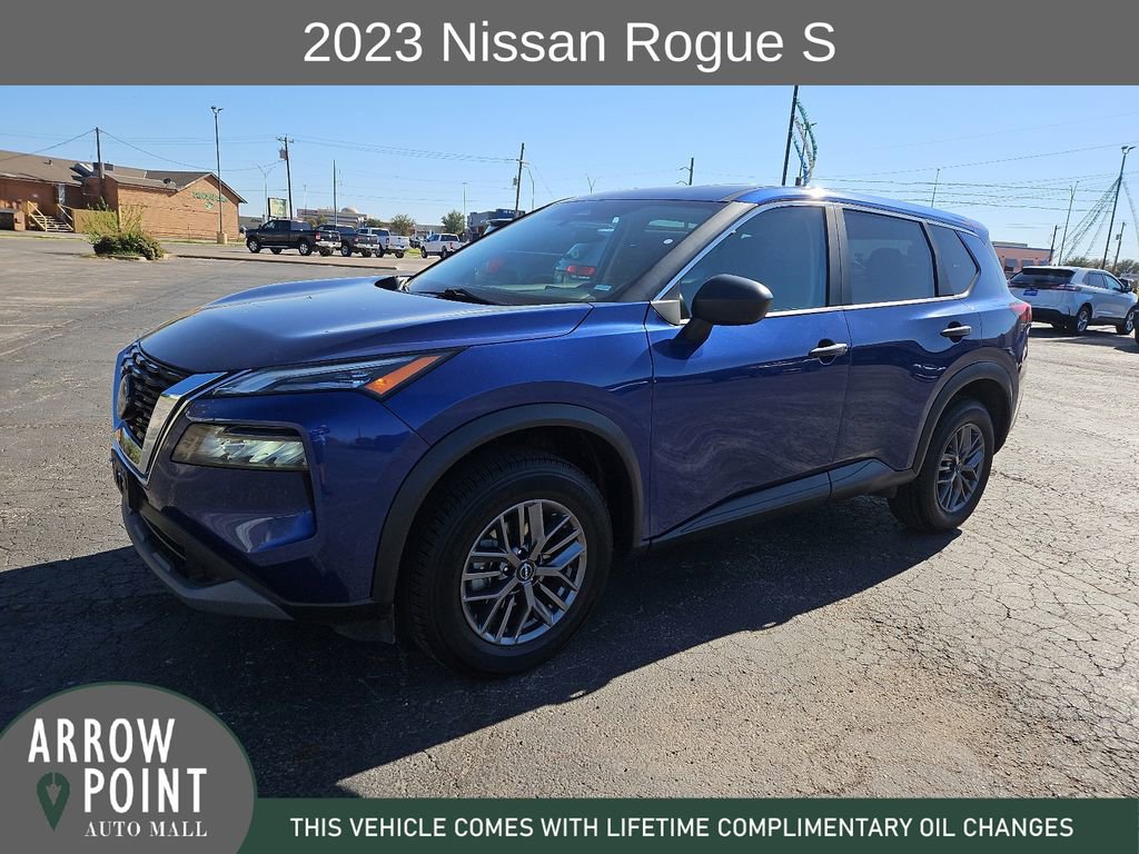 Used 2023 Nissan Rogue S image 5