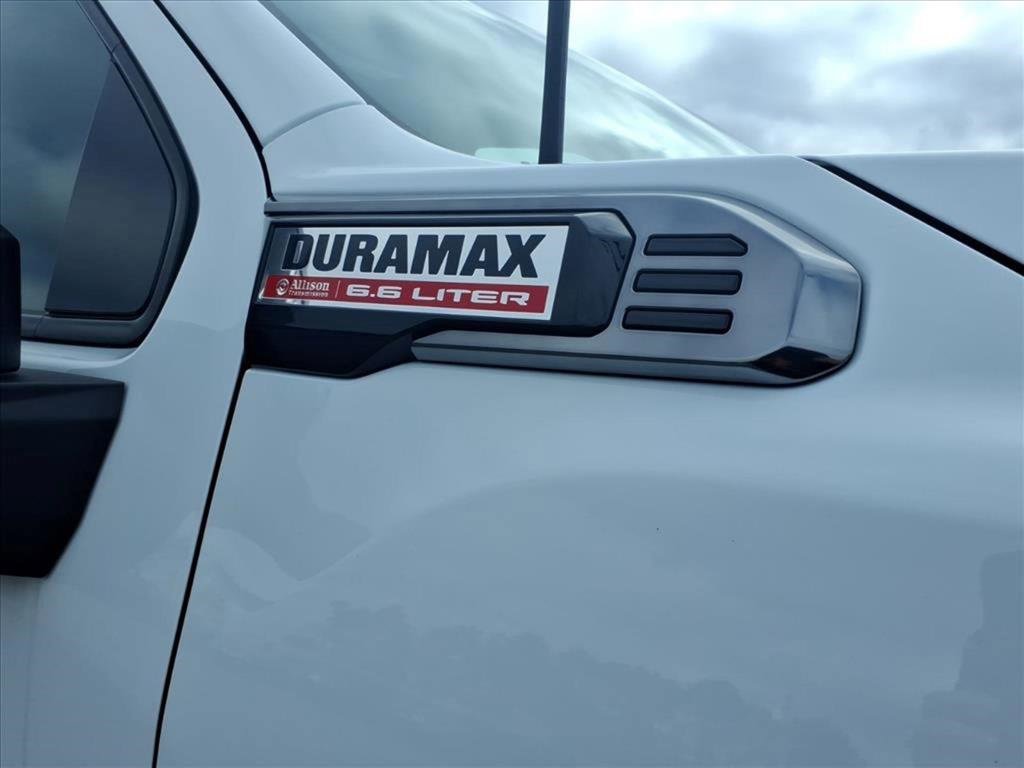 New 2026 GMC Sierra 2500 AT4 w/ AT4 Premium Plus Package image 10