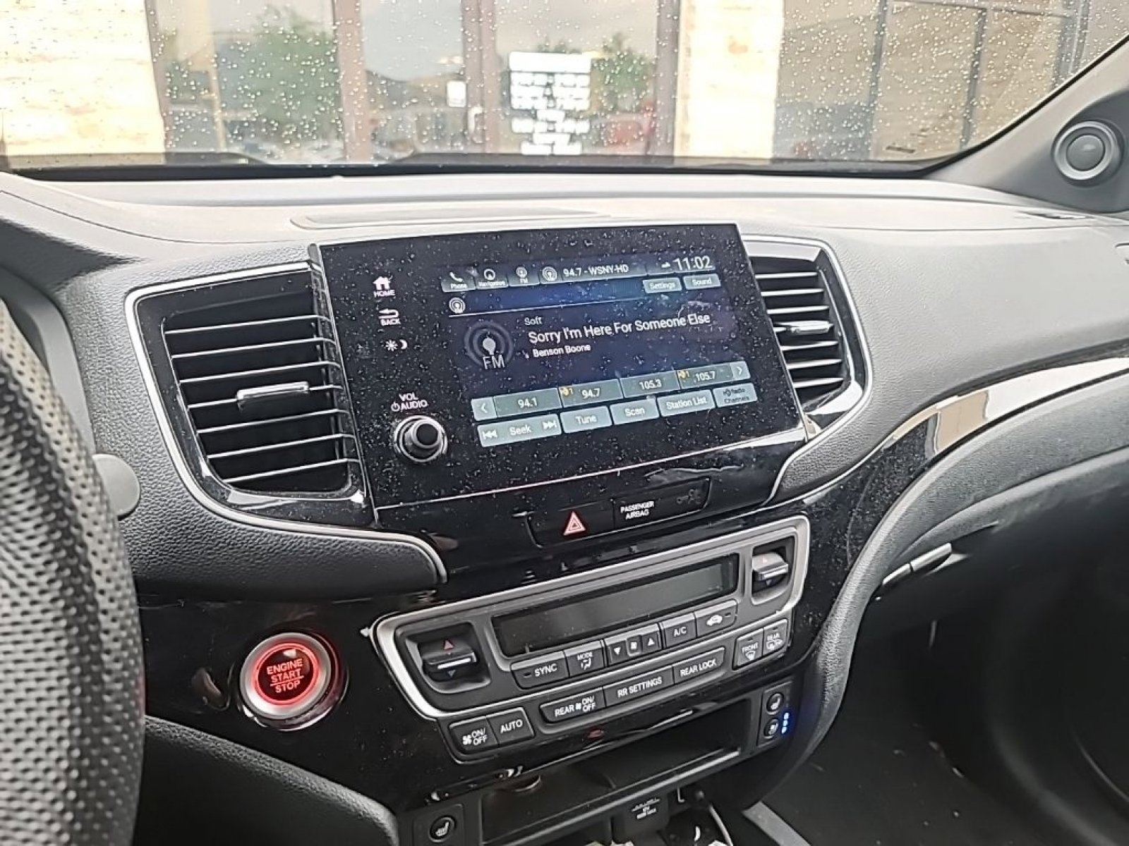 Used 2023 Honda Passport Elite image 11