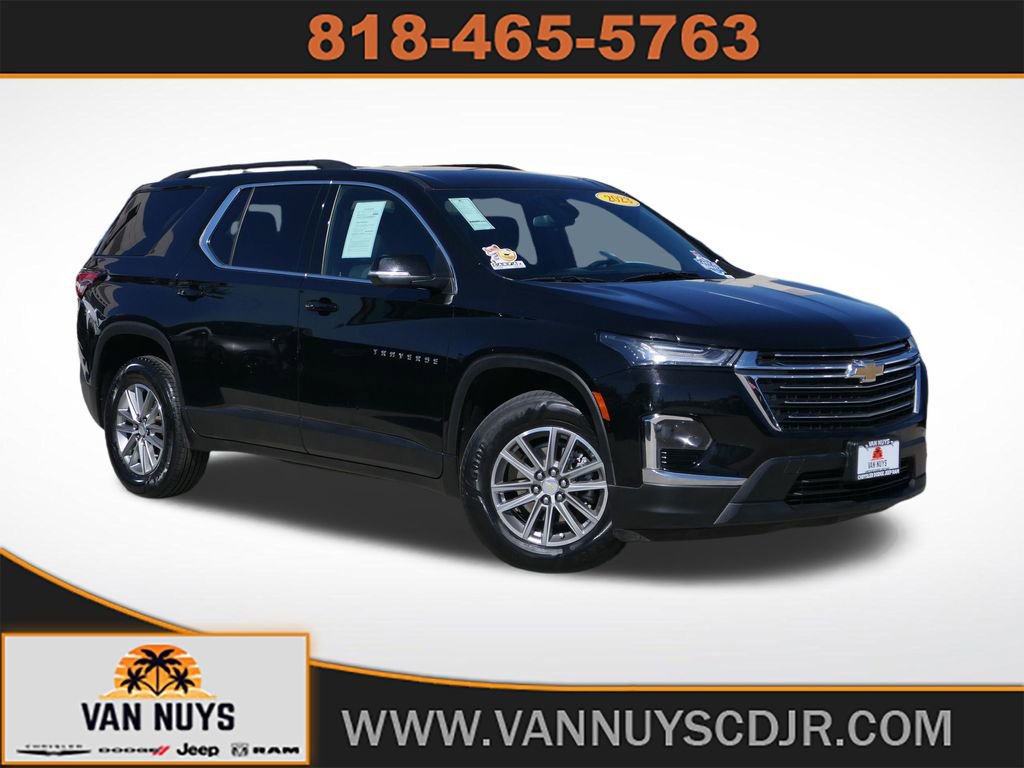 Used 2023 Chevrolet Traverse LT