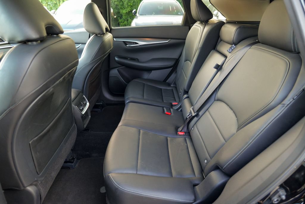 Used 2024 INFINITI QX50 Luxe AWD/4WD image 27